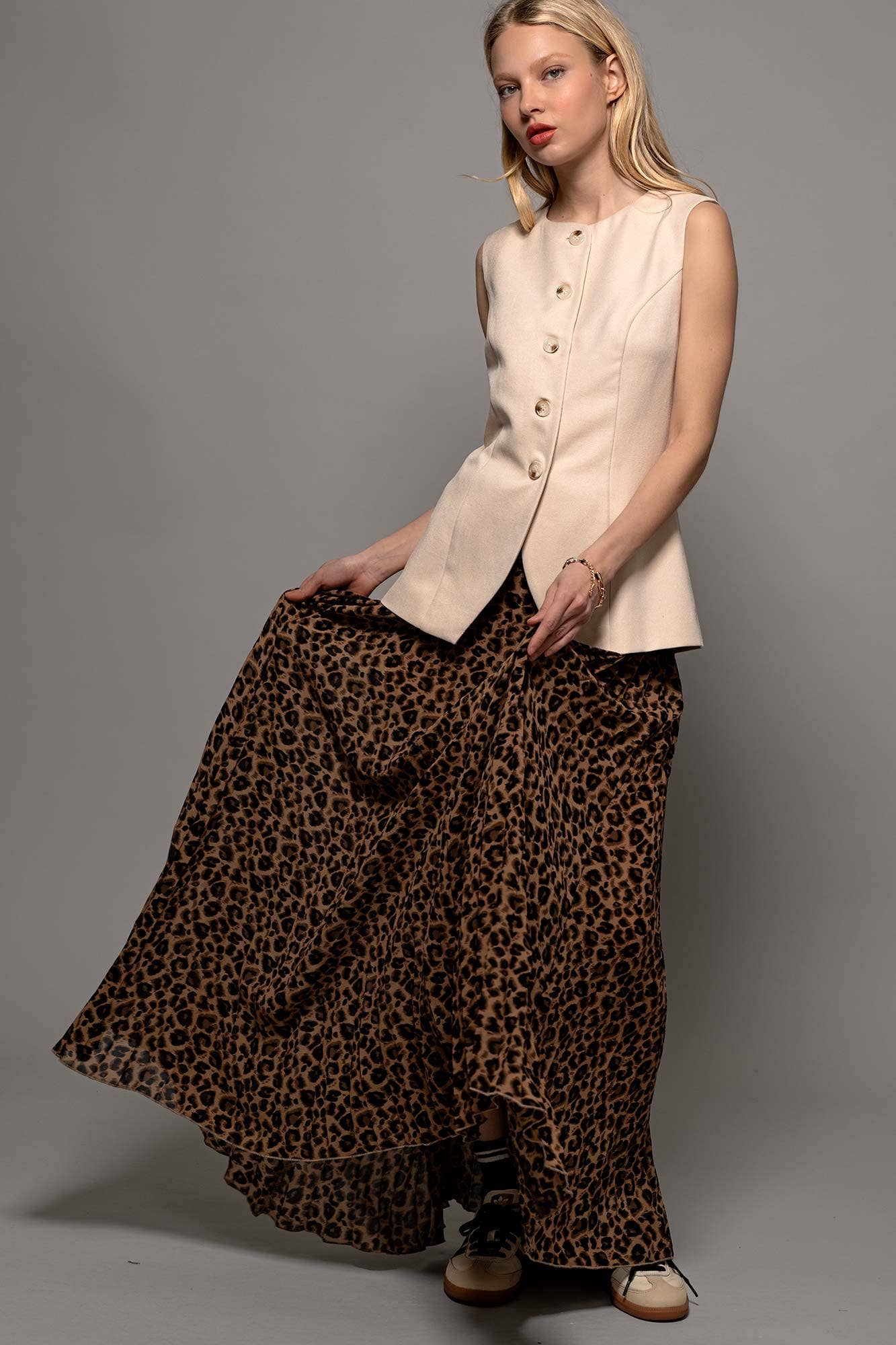 Leopard Print Pleated Skirt