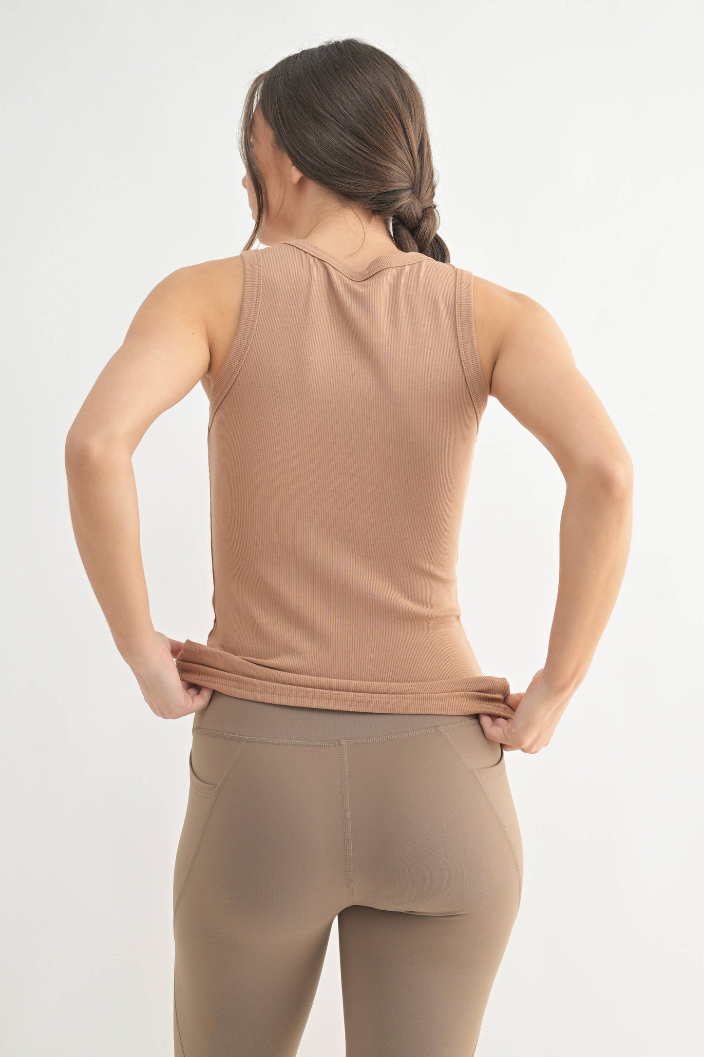Mocha Essential Tank