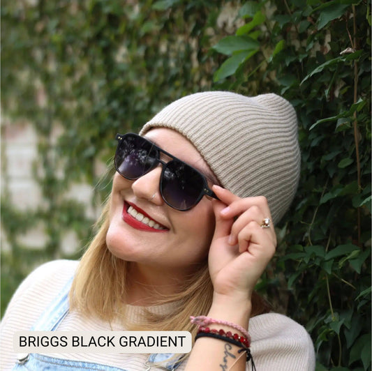 DAX Briggs: Black Gradient