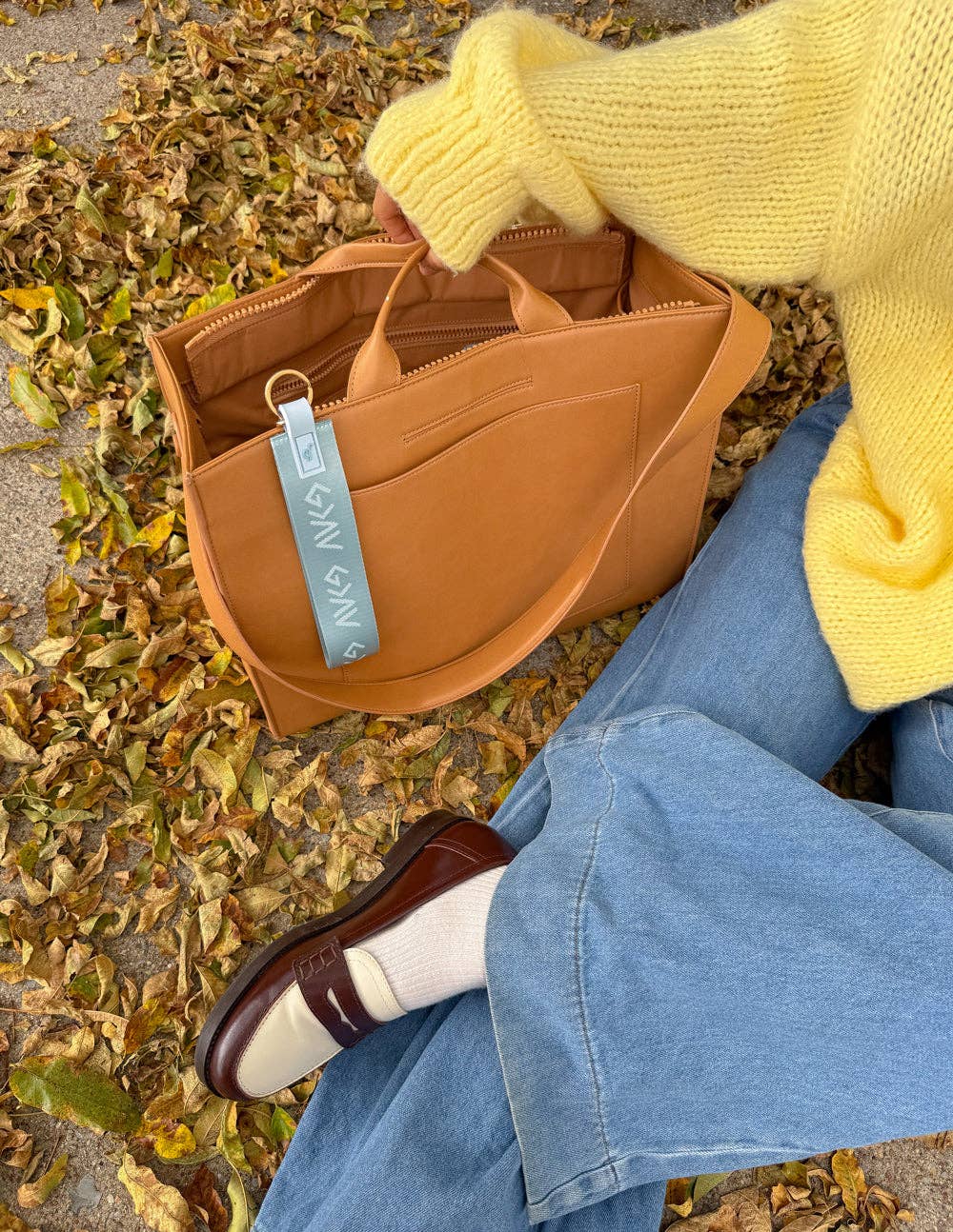 Blue Oversized Highs and Lows Keychain