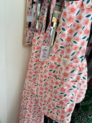 Mom & Mini Apron Set