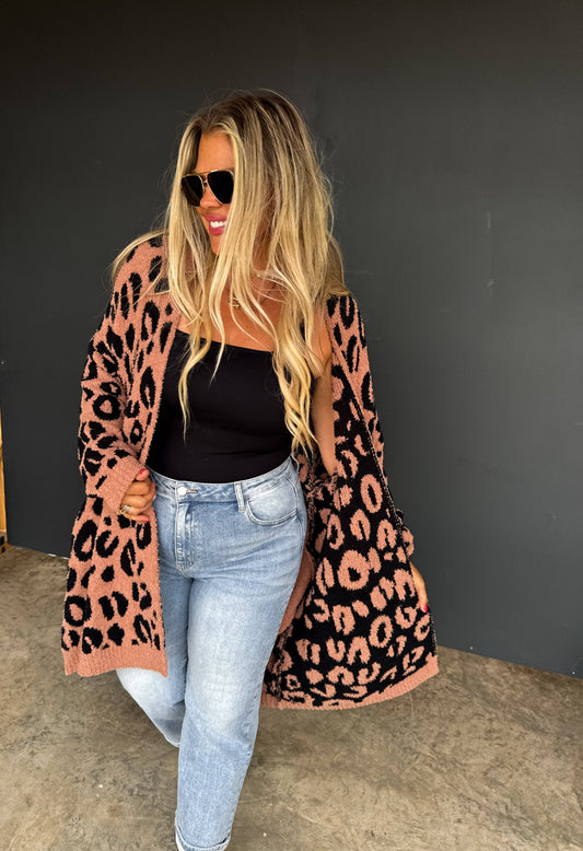 Curvy Leopard Cardigan